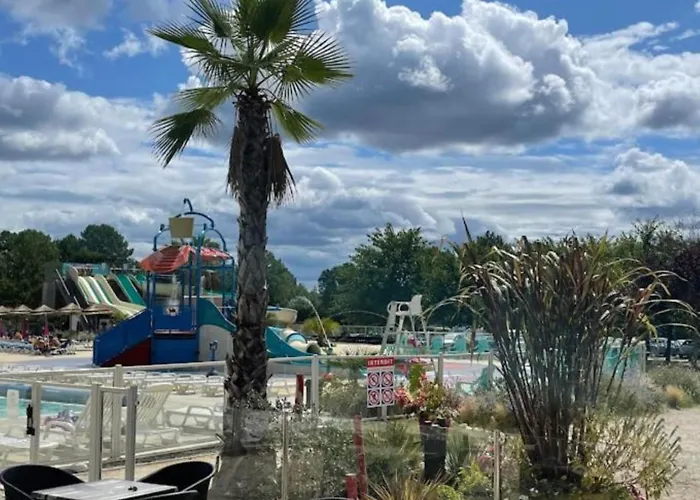 Mh 467 Isalisa 3chambres Et 1 Salle De Bain Dans 4 Etoiles Avec Parc Aquatique Campingplads
