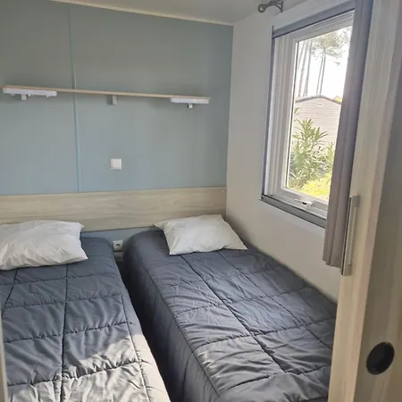Campsite Mh 467 Isalisa 3chambres Et 1 Salle De Bain Dans 4 Etoiles Avec Parc Aquatique