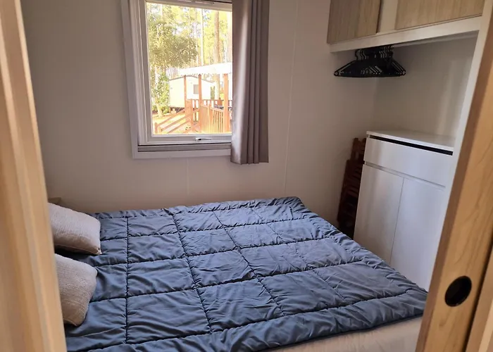 Campsite Mh 467 Isalisa 3chambres Et 1 Salle De Bain Dans 4 Etoiles Avec Parc Aquatique *