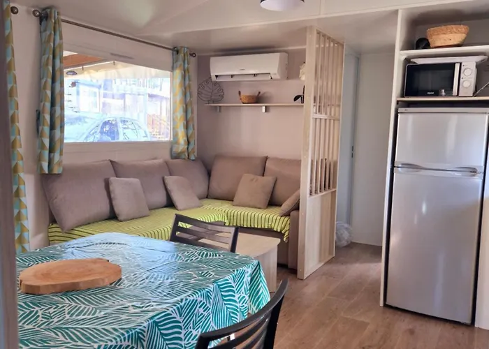 Campsite Mh 467 Isalisa 3chambres Et 1 Salle De Bain Dans 4 Etoiles Avec Parc Aquatique